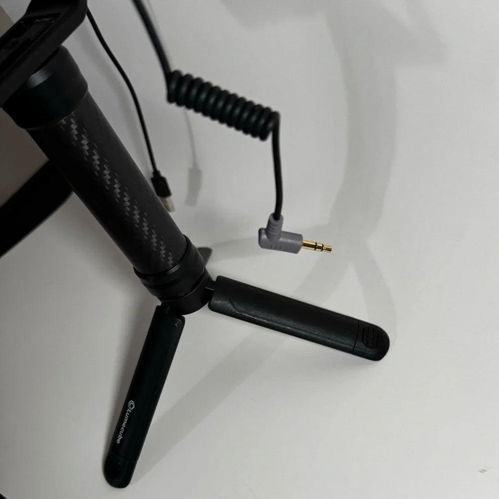 Original First Lume Cube Mobile Creator Kit selfie stick/tripod